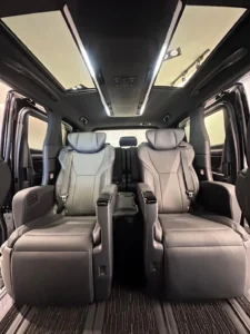 บริการรถ Toyota Alphard 3.0