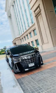 บริการรถ Toyota Alphard 3.0 (3)