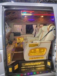 บริการรถ-Toyota commuter vip 8 ที่นั่ง (3)